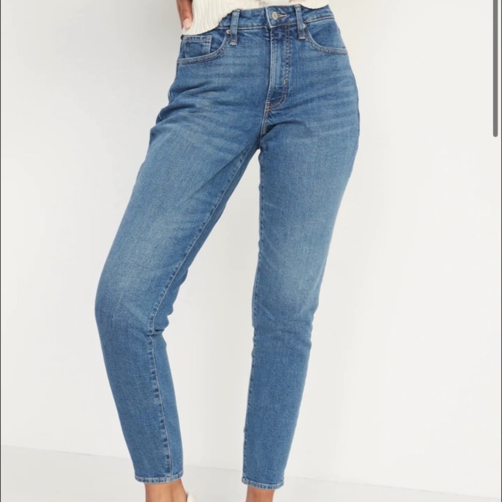 Old Navy Women’s High Rise Curvy O.G. Straight Secret-Smooth Pocket Jeans
